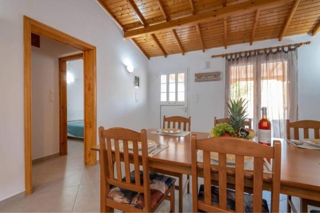 Вілла Platy Sea View Lxs Екстер'єр фото